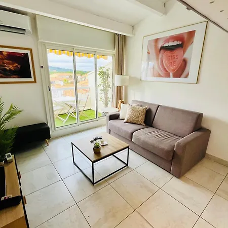Znaturiste Cap D'agde Port Soleil 478 אגדה